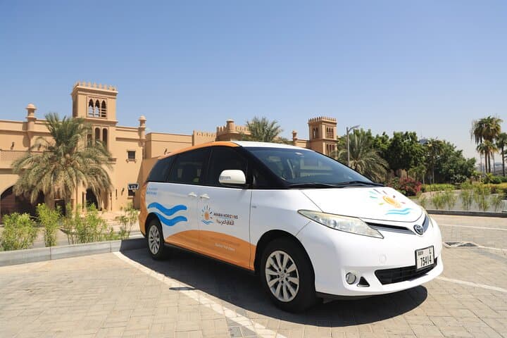 Private Chauffeured Car in Dubai & Abu Dhabi — Half- or Full-Day Custom Tour photo 3