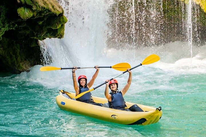 Kayaking the Mrežnica River: 5 km of Waterfalls and Turquoise Pools photo 4