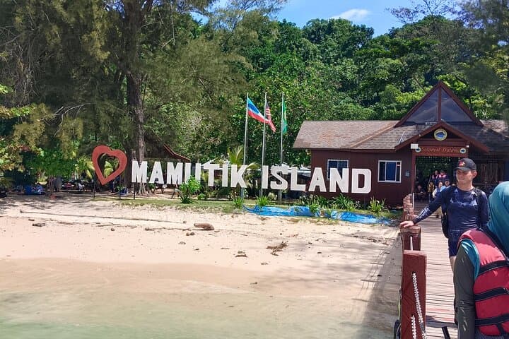 Snorkel Tunku Abdul Rahman: Mamutik & Sapi Day Trip from Kota Kinabalu