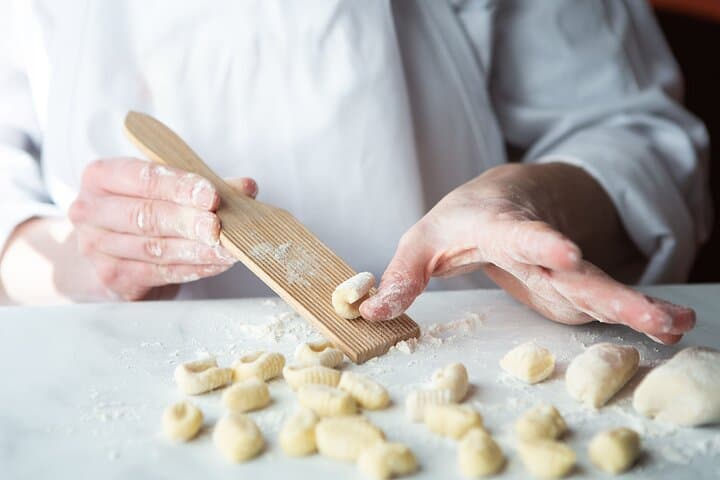 Hands-On Gnocchi Class in Houston: Make Italian Gnocchi & Shrimp Riesling Sauce photo 5