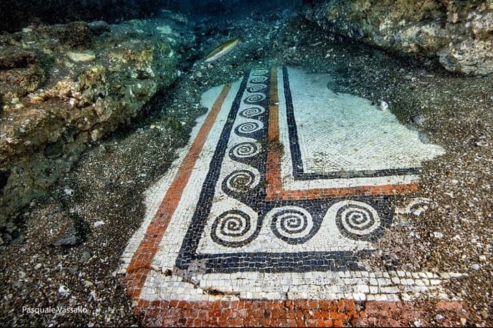 Snorkel the Sunken City of Baia: Underwater Roman Ruins in the Gulf of Naples photo 5