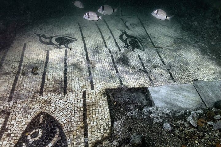 Snorkel the Sunken City of Baia: Underwater Roman Ruins in the Gulf of Naples photo 6