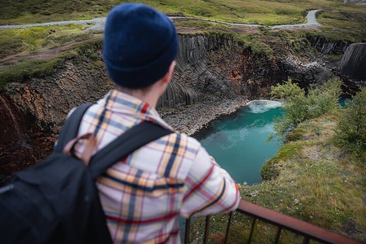 Stuðlagil Canyon and Vök Baths Private Day Tour – East Iceland Geology and Geothermal Relaxation