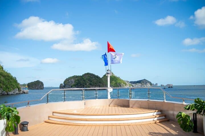 Full-Day Lan Ha Bay Cruise with Kayaking & Viet Hai Village on Serenity Grandeur photo 3