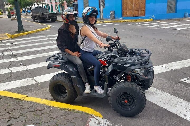 Drive Into Baños: 4x4 Rentals for El Pailón and Backroad Exploration photo 6
