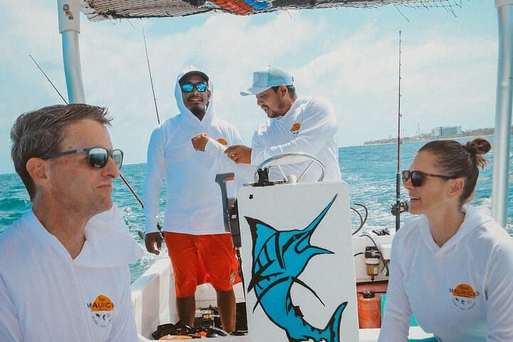 Deep Sea Fishing in Puerto Morelos: Offshore Charters & Local Catch photo 5