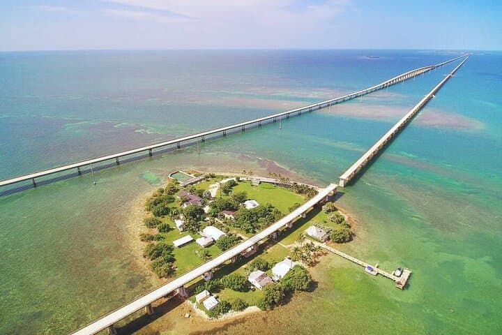 Miami to Key West Overnight Transfer: Scenic Round-Trip Bus Across the Florida Keys photo 4