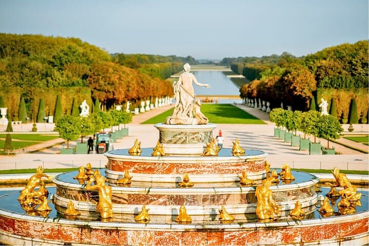 Versailles from Paris: Private Car Transfer and Palace Entry Experience