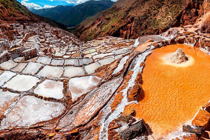 Sacred Valley & Machu Picchu: 2-Day Tour from Cusco to Maras and Moray photo 4