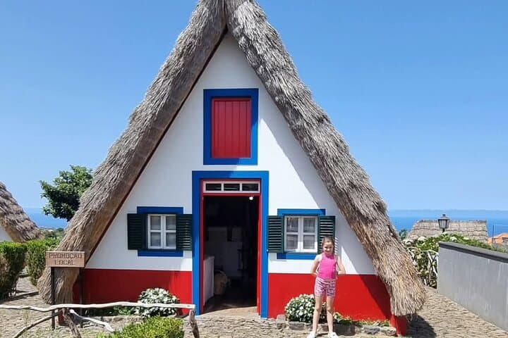 Madeira Scenic Hike & Rum Tasting: Skywalk, Santana Houses and Panoramas photo 5