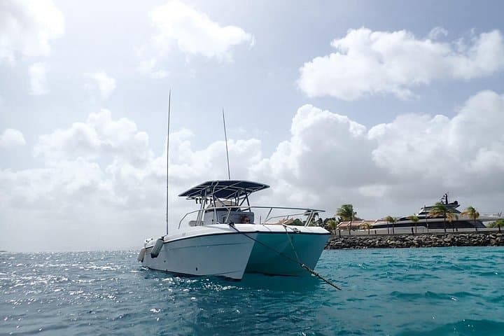 Bonaire Bay Fishing Charter — Half-Day Trolling for Tuna, Mahi-Mahi & Wahoo photo 3