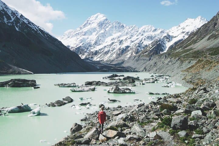 Mount Cook Small Group Scenic Tour from Queenstown — Lake Pukaki & Hooker Valley photo 3