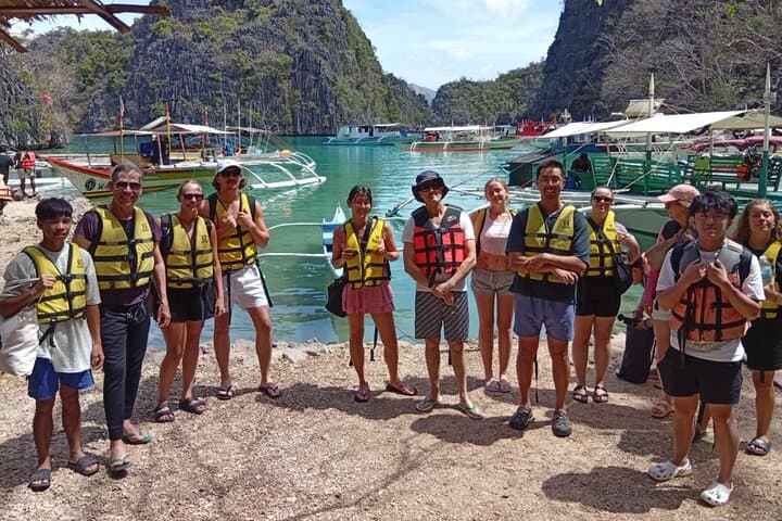 Coron Ultimate Island-Hopping: Kayangan, Barracuda & WWII Wrecks in One Day photo 2