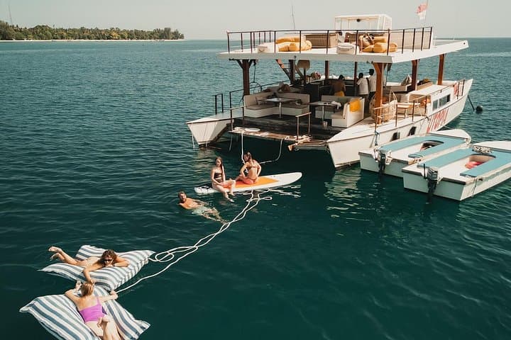 Gili Islands Snorkel & Sunset Catamaran Cruise — Half-Day Floating Beach Club photo 2