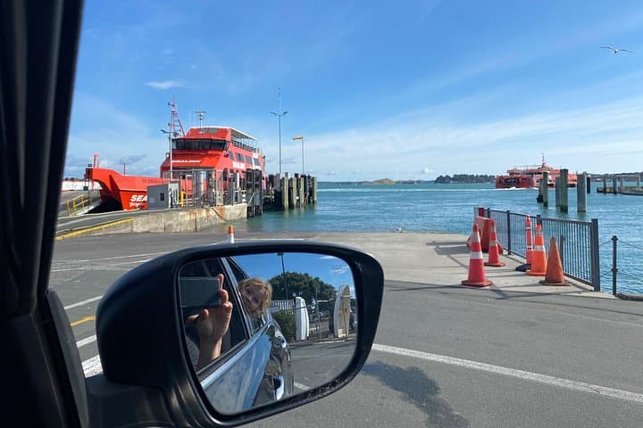 Hire a Personal Local Driver in Auckland: Private Chauffeur for Tailored Day Tours photo 4