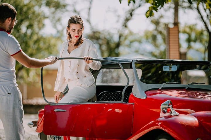 Veliko Tarnovo Vintage Car Tour — Tsarevets, Arbanassi & Waterfalls in 1–3 Hours photo 2