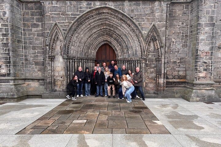 Paisley Corporate Treasure Hunt: Team-Building Scavenger Walk Through Historic Paisley photo 3