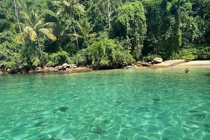 Speedboat Tour Ilha Grande Lagoons Route — Lagoa Azul & Lagoa Verde Excursion photo 2
