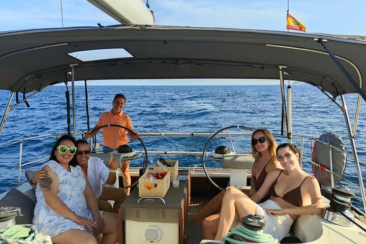 Private Sailboat Barcelona: Sunset & Aperitifs for Up to 11 photo 2