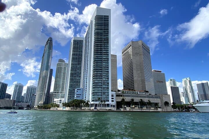 Miami Water Taxi: Skyline Boat Cruise Past Millionaire Mansions to South Beach photo 3