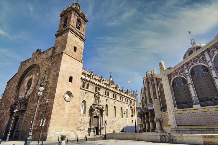 Valencia Kid-Friendly Walking Tour: City Highlights for Families photo 4