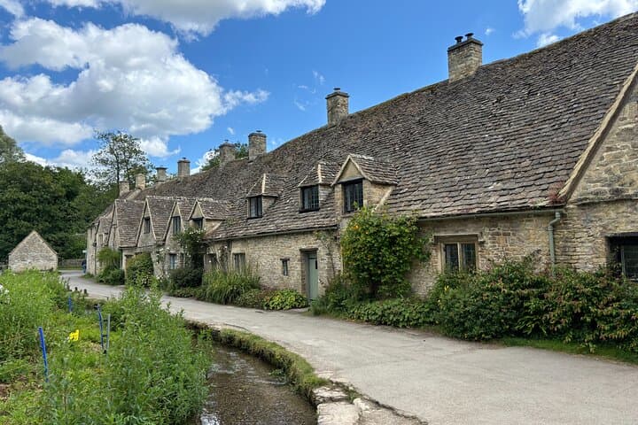 Heart of the Cotswolds: Private Full-Day Guided Tour from Salisbury photo 2