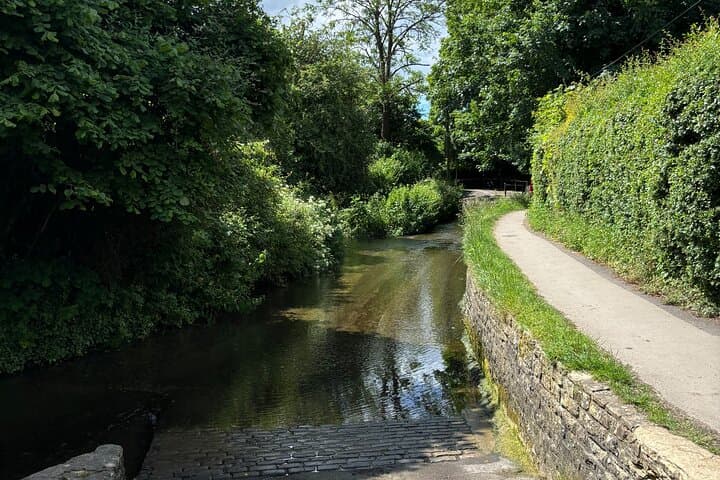 Heart of the Cotswolds: Private Full-Day Guided Tour from Salisbury photo 5