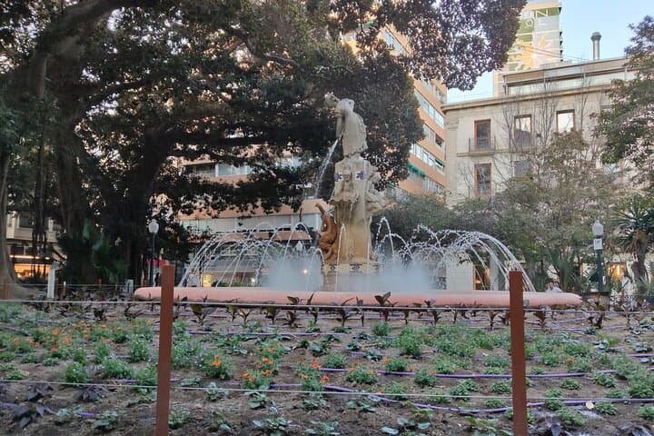Alicante Walking Tour: Explanada, Old Town & Turrón Tastes photo 2