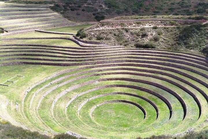 4-Day Magic Cusco: Machu Picchu, Humantay Lagoon & 7-Color Mountain photo 4