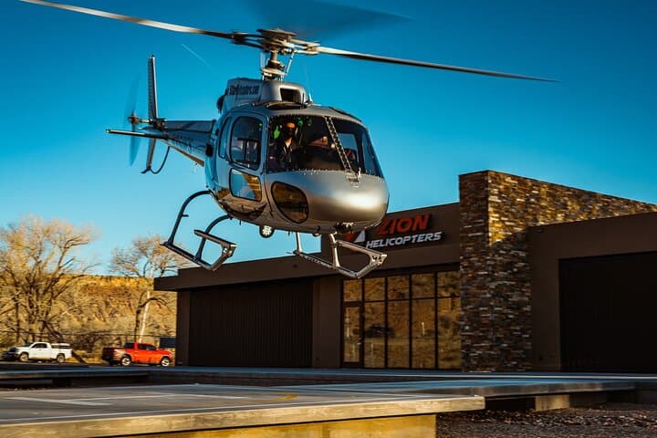 100-Mile Zion Panoramic Helicopter Flight Over Canaan and Kolob photo 3