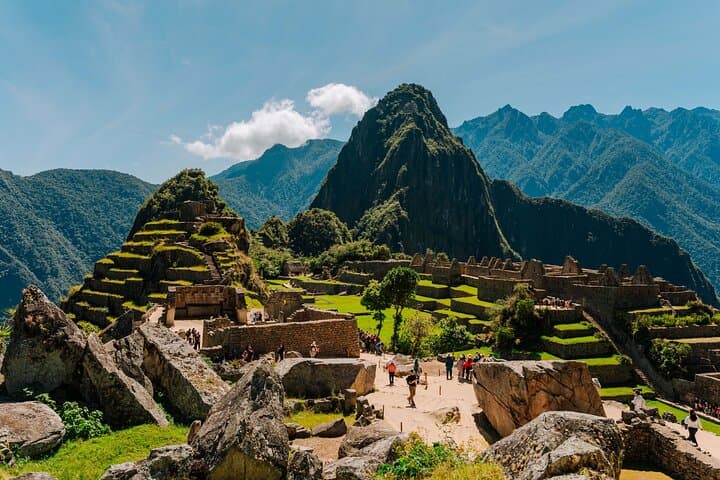 Guided Small-Group Tour of Machu Picchu from Cusco — 3-Hour Citadel Experience photo 2