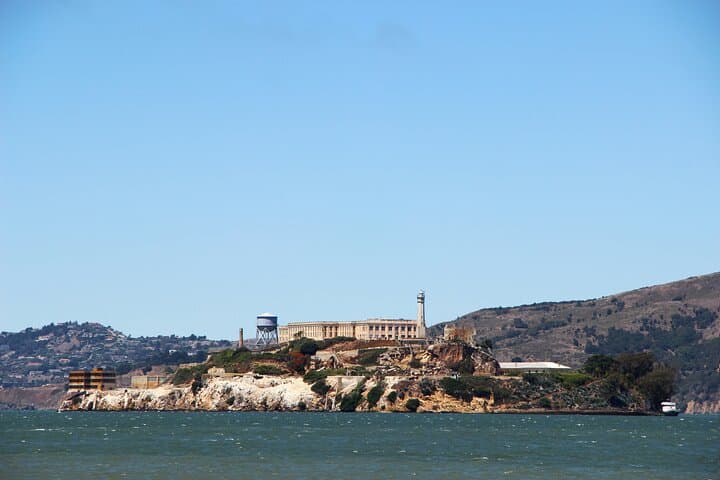 San Francisco Bay Cruise: Golden Gate, Alcatraz & Waterfront Audio Tour photo 1