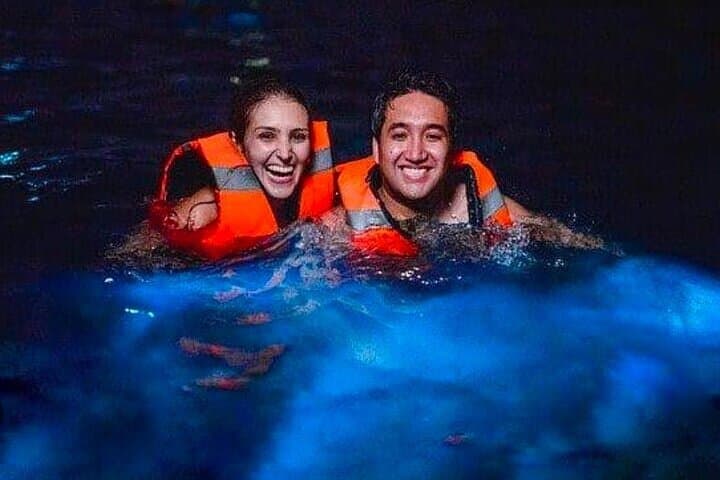 Turtle Release and Manialtepec Bioluminescence Tour in Puerto Escondido photo 5