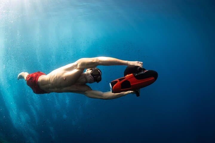 Curacao Aqua Jet Sea Scooter Guided Tour: Explore Coral Gardens & Spot Turtles photo 1
