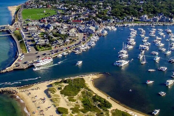 Oak Bluffs Self-Guided Audio Walking Tour — Ocean Park to Harbor photo 2