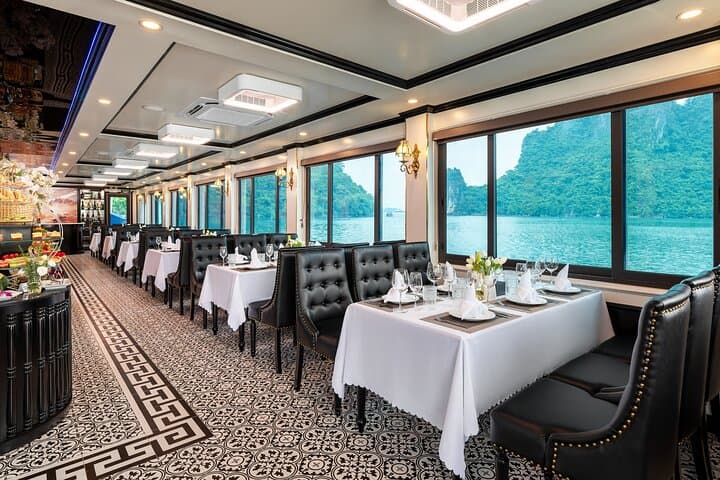 Halong Bay 5‑Star Day Cruise from Hanoi: Kayak, Cave & Jacuzzi Experience photo 3