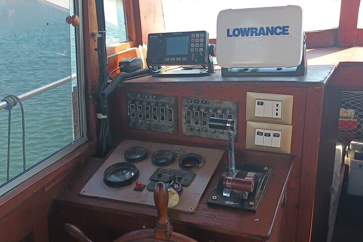 Syracuse Boat Excursions: Ortigia, Plemmirio & Dolphin Snorkel Tours photo 2