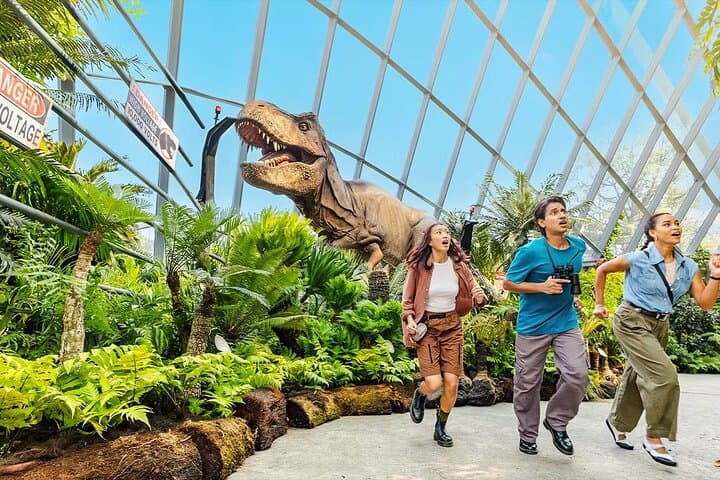Inside Singapore Gardens by the Bay: Cloud Forest, Flower Dome & Floral Fantasy photo 1