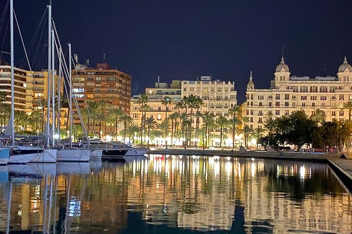 Alicante Walking Tour: Explanada, Old Town & Turrón Tastes photo 4