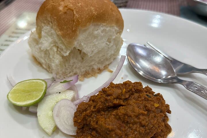 Exploring Mumbai's Flavors: A Story-Driven Food Journey photo 3