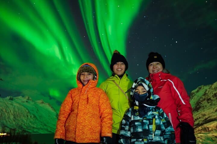 Chase the Northern Lights in Tromsø: Guaranteed Aurora Viewing with Unlimited Mileage photo 4