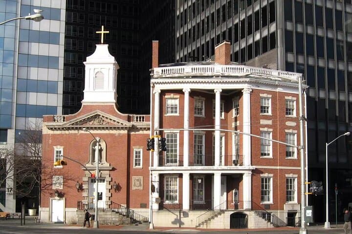Alexander Hamilton Walking Tour NYC — Self-Guided Audio Route from Charging Bull to Trinity Church photo 3