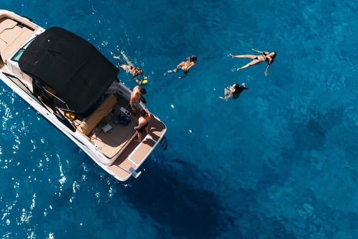 Luxury Private Cruise Around Milos: Kleftiko, Sarakiniko & Poliegos Aboard a Sea Ray photo 4