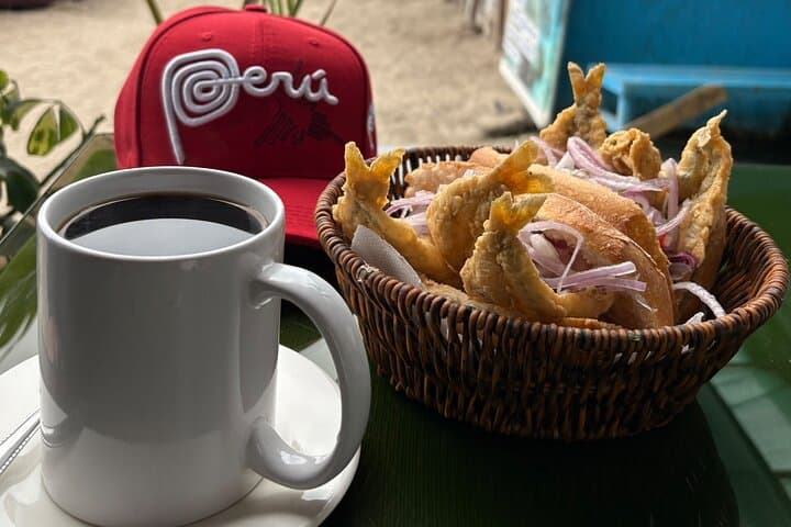 Decode Lima’s South: Chorrillos Coastal Walk & 30-Minute Boat Tour photo 5