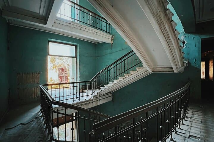 Tskaltubo Soviet Sanatoriums and Tetra Cave Wine Tasting Private Tour photo 5