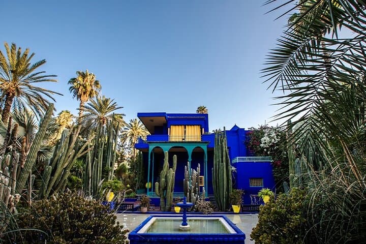 Majorelle Garden Round-Trip with Authentic Moroccan Shopping Experience