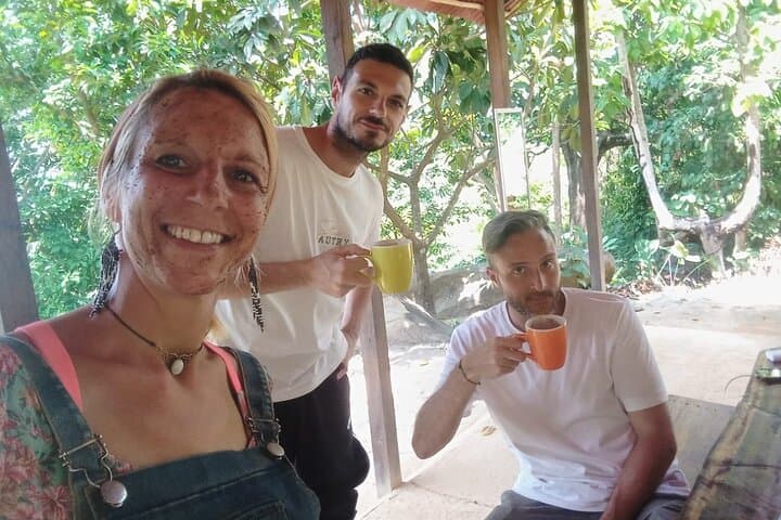 Cacao and Secret Waterfall Tour in Minca: Jungle Hike, Indigenous Trail & Private Waterfall photo 5