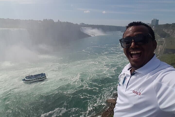 Niagara Elite Small-Group: Cruise, Journey Behind the Falls & Skylon Tower photo 3
