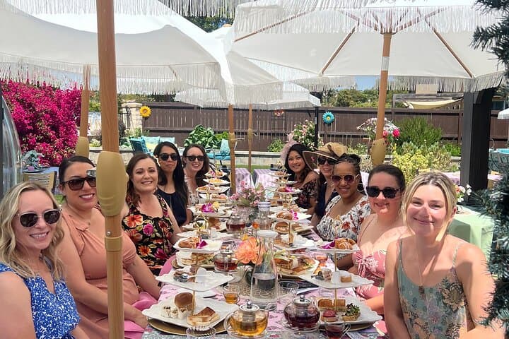Oceanside Private Afternoon Tea: Garden Ritual, Tasting & Custom-Blend Workshop