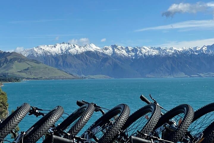 Wanaka Private Family E‑Bike Tour: Pickups, Trails & Lake Views